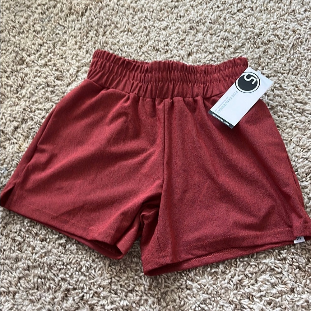 FIVE DANCEWEAR YXL SHORTS